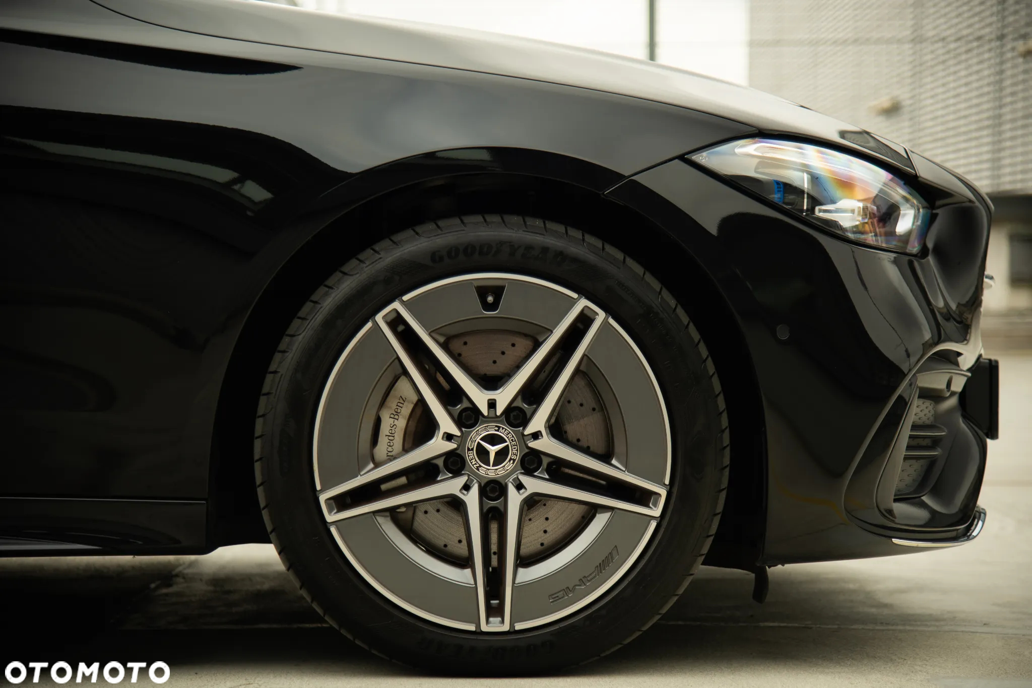 Mercedes-Benz Klasa C 300 e 9G-TRONIC Edition AMG Line - 16