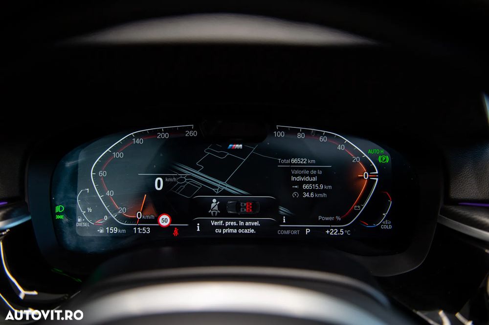 BMW Seria 5 530d xDrive AT MHEV - 23