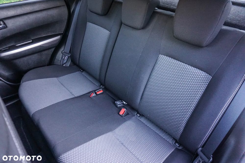 Suzuki Vitara - 27