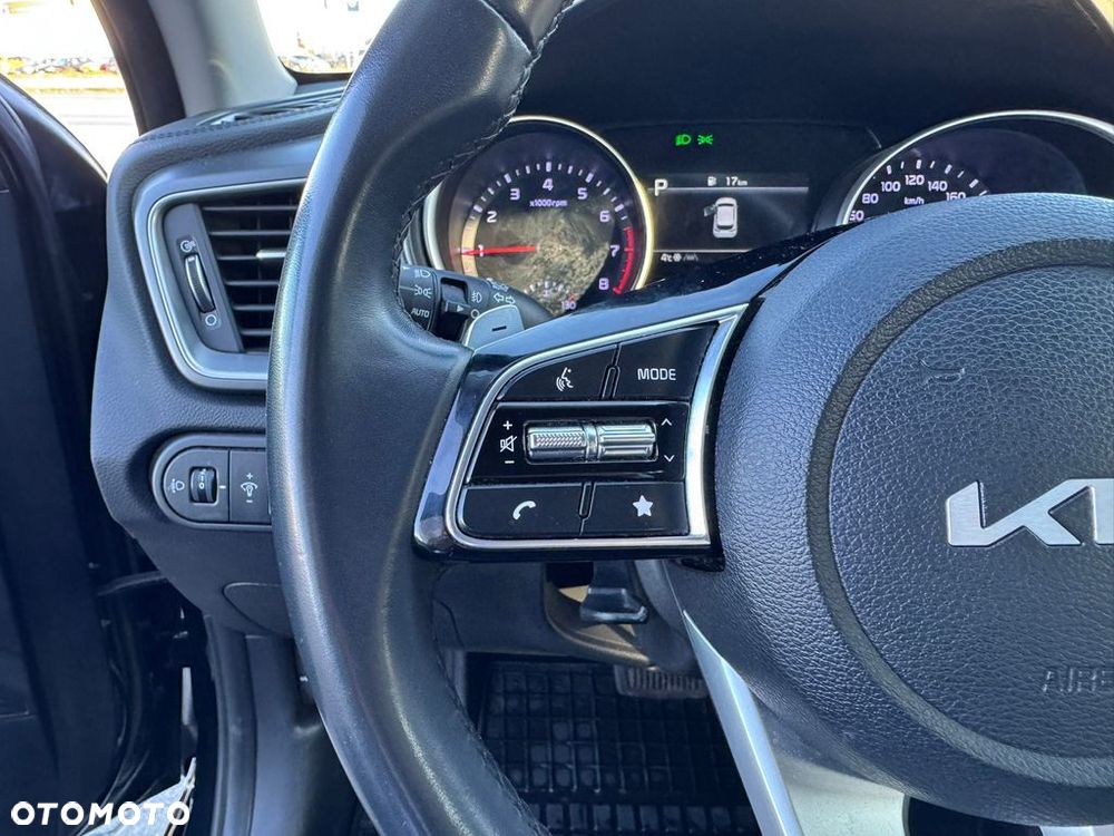 Kia Ceed 1.5 T-GDI M DCT - 16