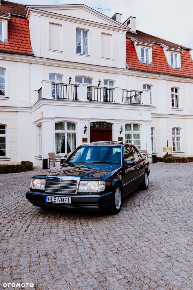 Mercedes-Benz W124 (1984-1993) - 1