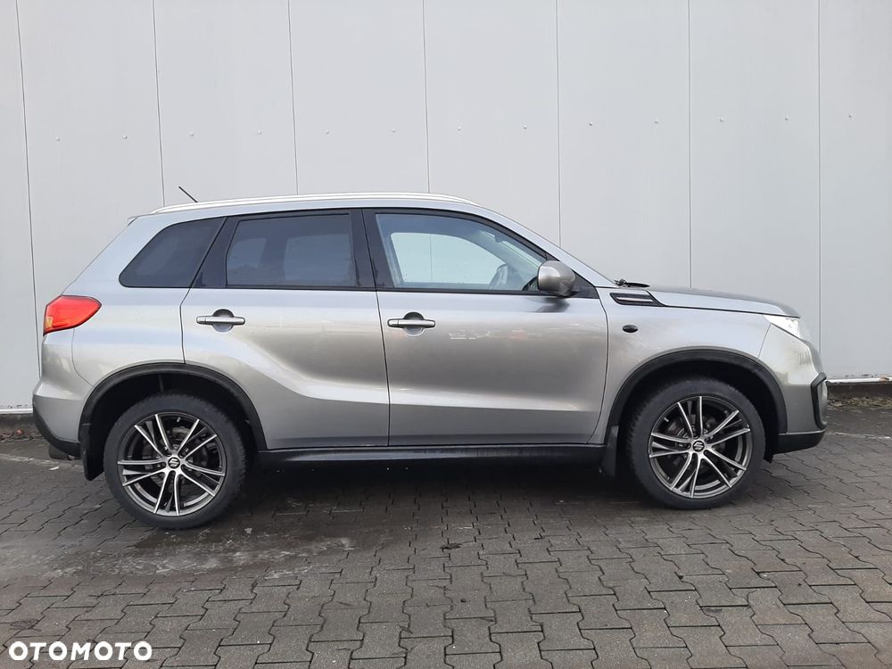 Suzuki Vitara 1.6 DDiS (4x2) Comfort - 40