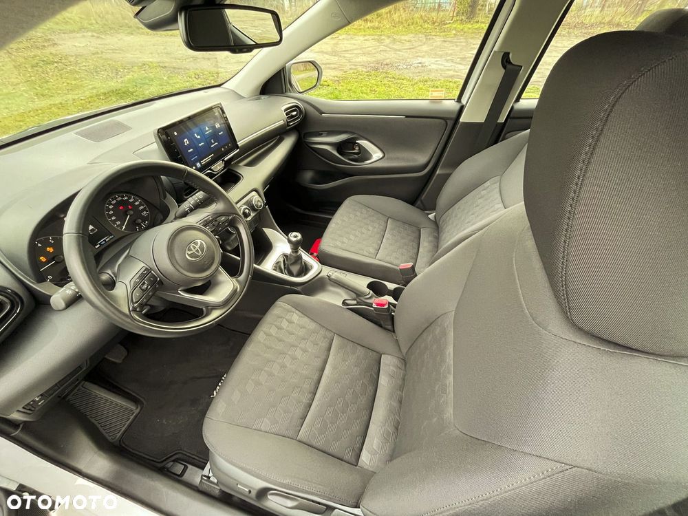 Toyota Yaris 1.5 Comfort - 9