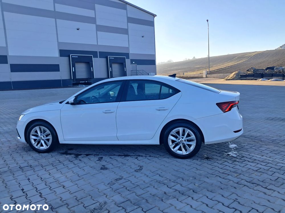 Skoda Octavia 2.0 TDI Ambition - 17