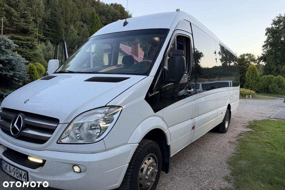 Mercedes-Benz Sprinter - 1