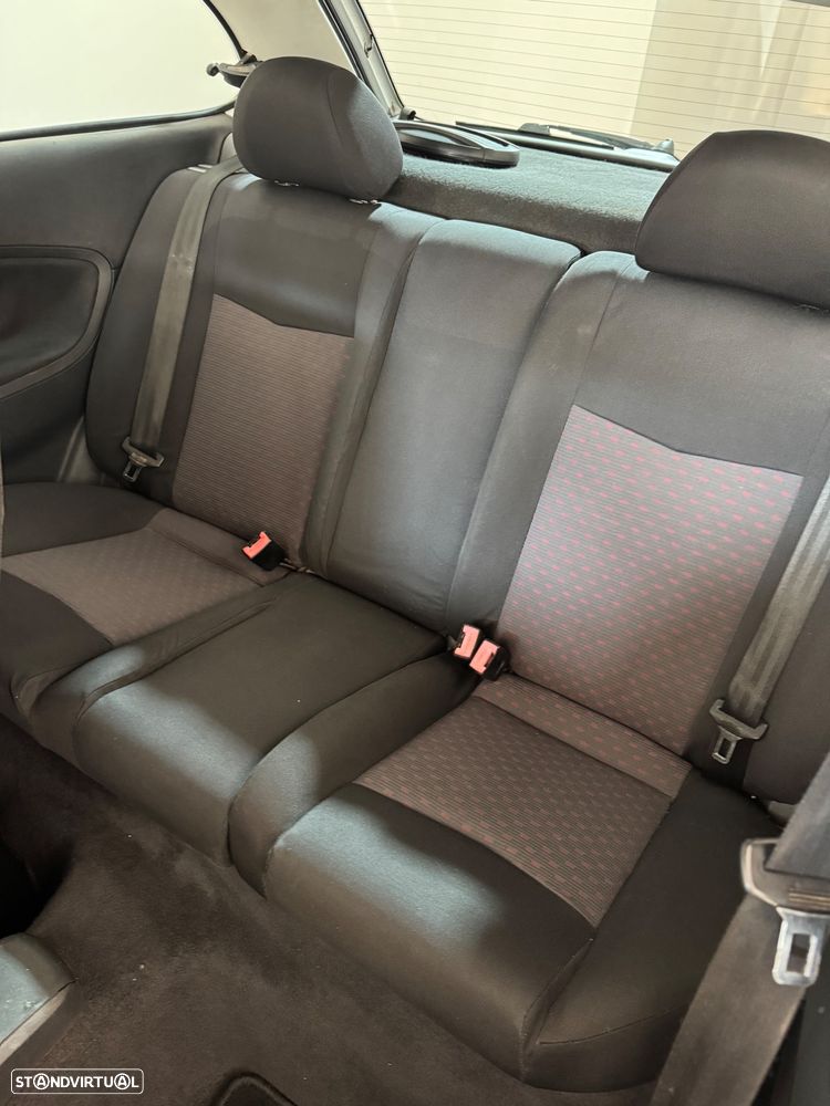 SEAT Ibiza 1.4 16V Sport - 11