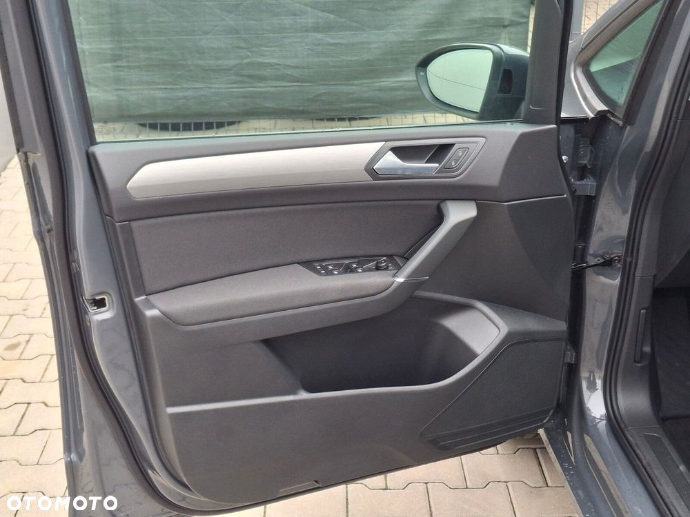 Volkswagen Touran 2.0 TDI BMT SCR Comfortline Plus - 12