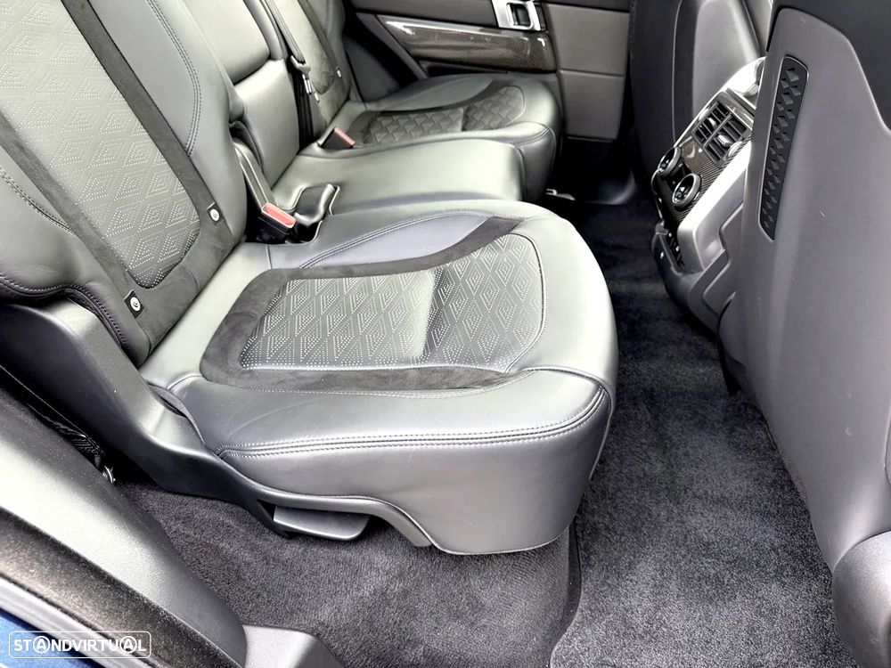 Land Rover Range Rover Sport 5.0 V8 S/C SVR Carbon Edition - 32