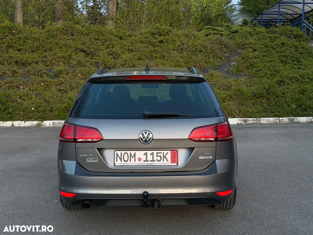 Volkswagen Golf 1.6 TDI BlueMotion Technology Cup - 10