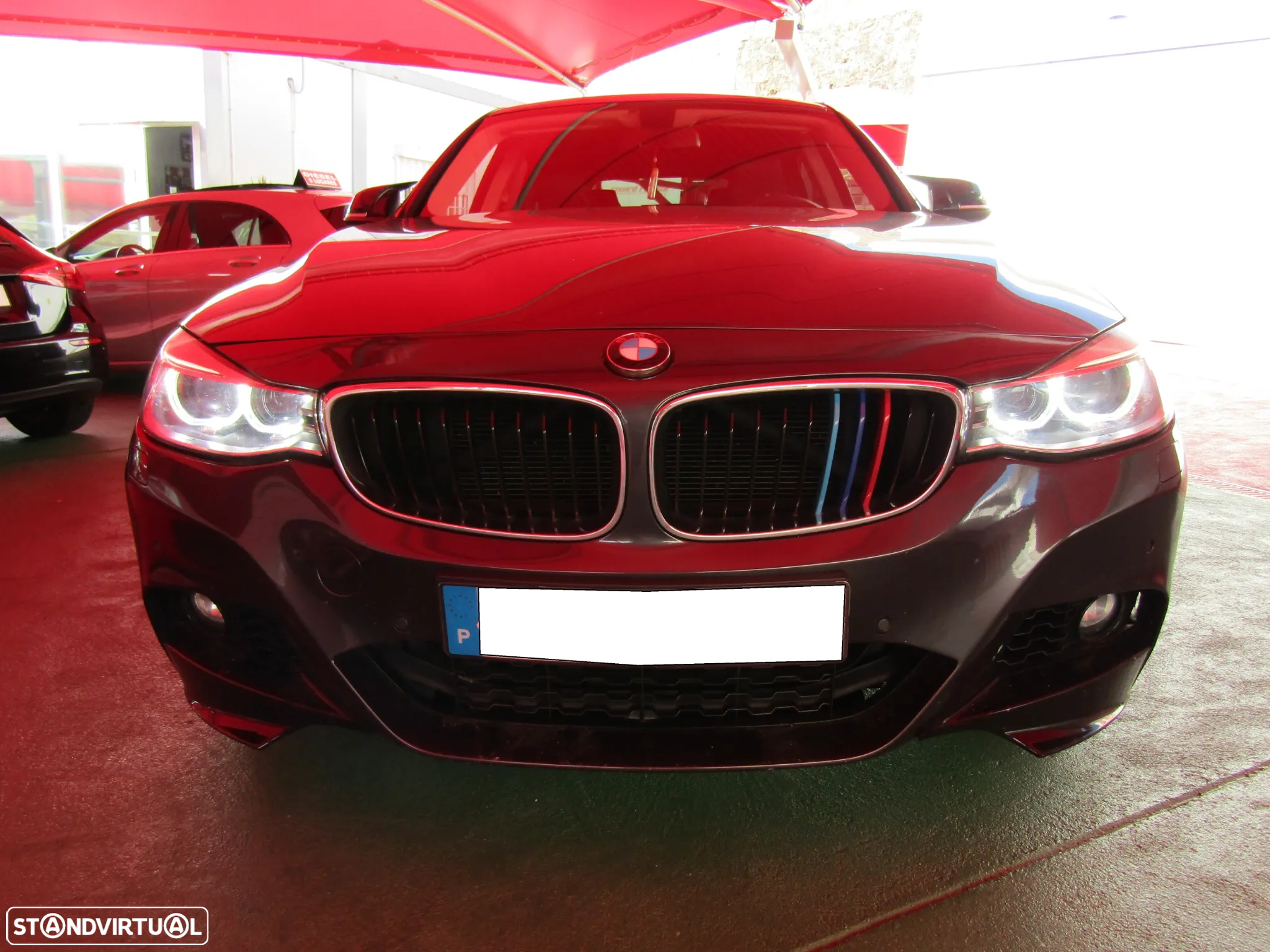 BMW 318 Gran Turismo d Pack M - 2