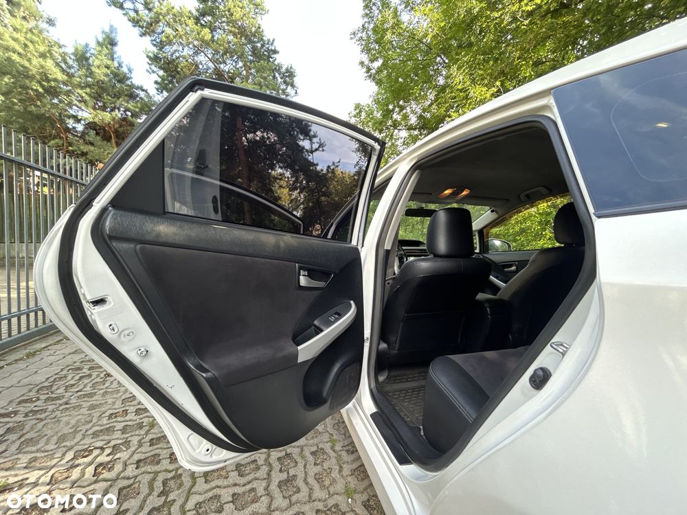Toyota Prius - 18