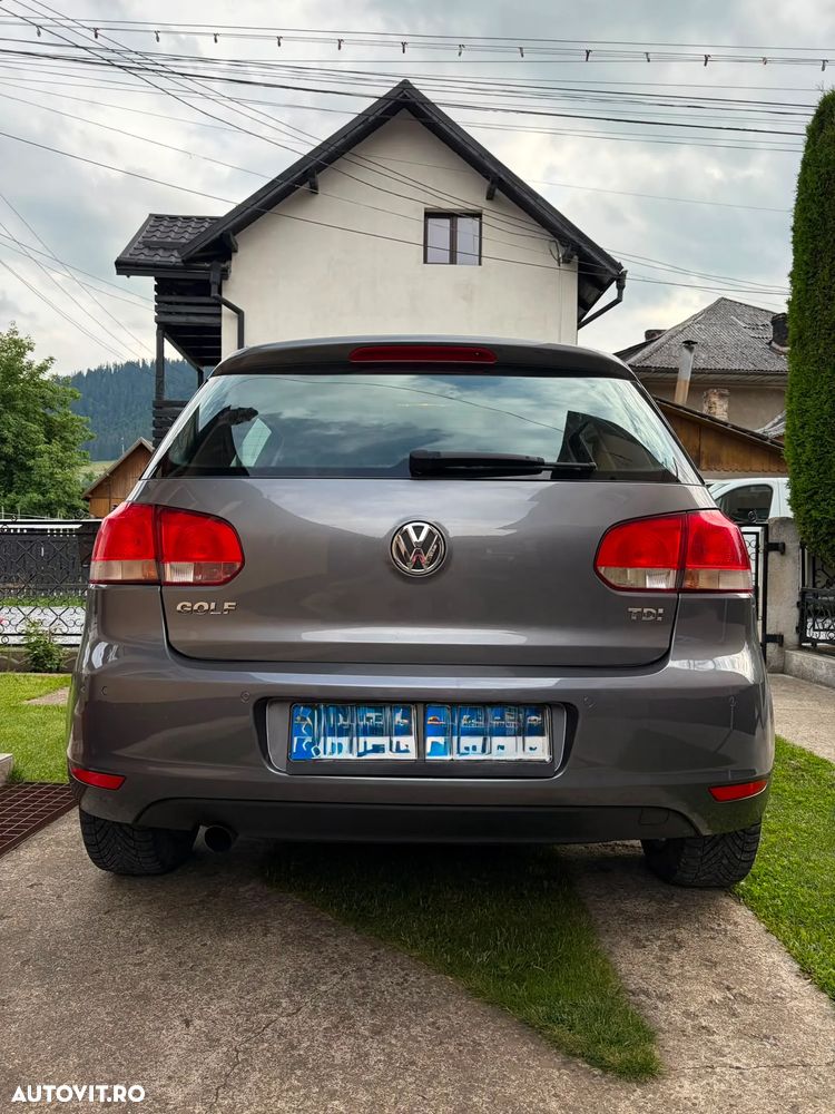 Volkswagen Golf 1.6 TDI DPF Comfortline - 8