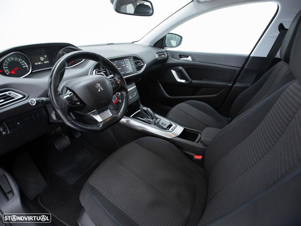Peugeot 308 SW 1.5 BlueHDi Style EAT8 - 6