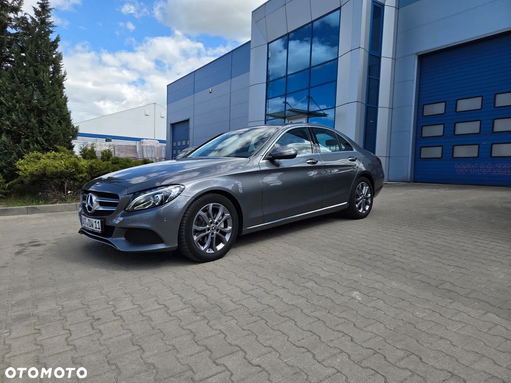 Mercedes-Benz Klasa C 180 9G-TRONIC Edition - 4