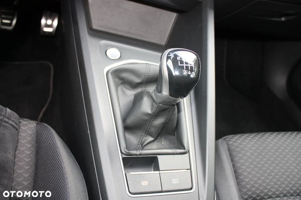Volkswagen Golf 1.5 TSI OPF Style - 14