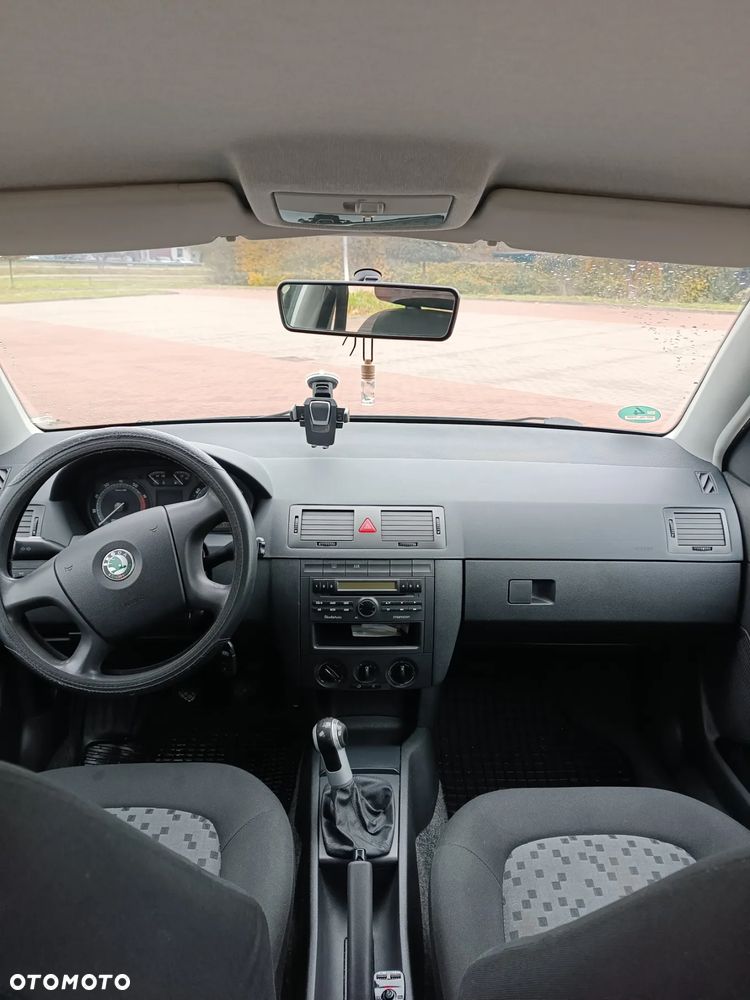 Skoda Fabia 1.4 16V Classic - 6