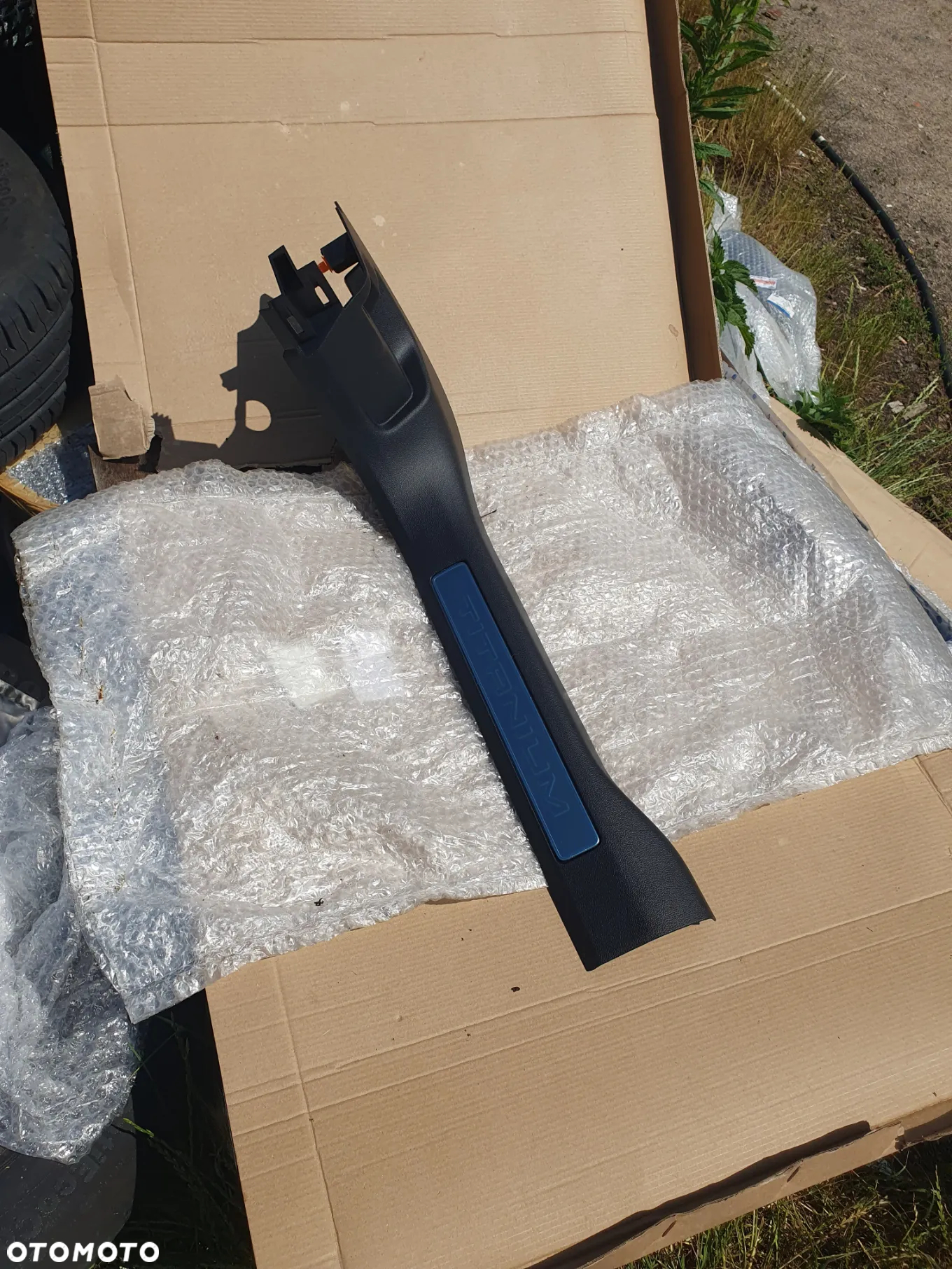 Lewa Listwa progowa przednia Ford Kuga MK-3 III Titanium LV4B-S13201-CC3ZHE 2455205 LV4B-S13201-CGW Listwa na próg lewy przód Ford Kuga III MK-3 TITANIUM - 3