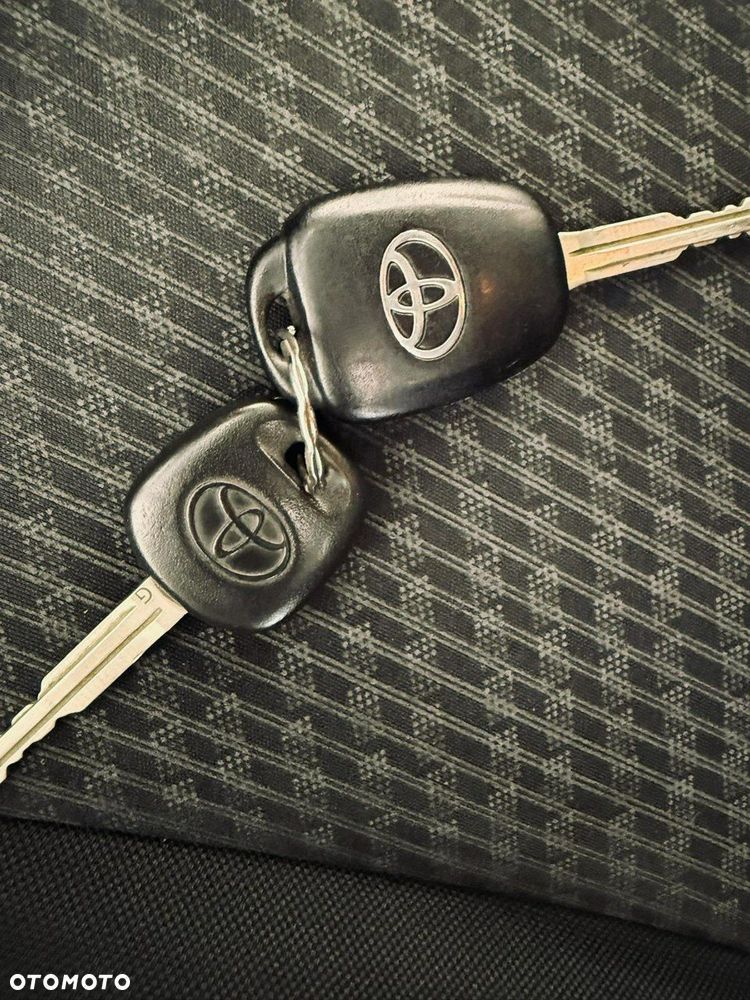 Toyota Verso S - 21