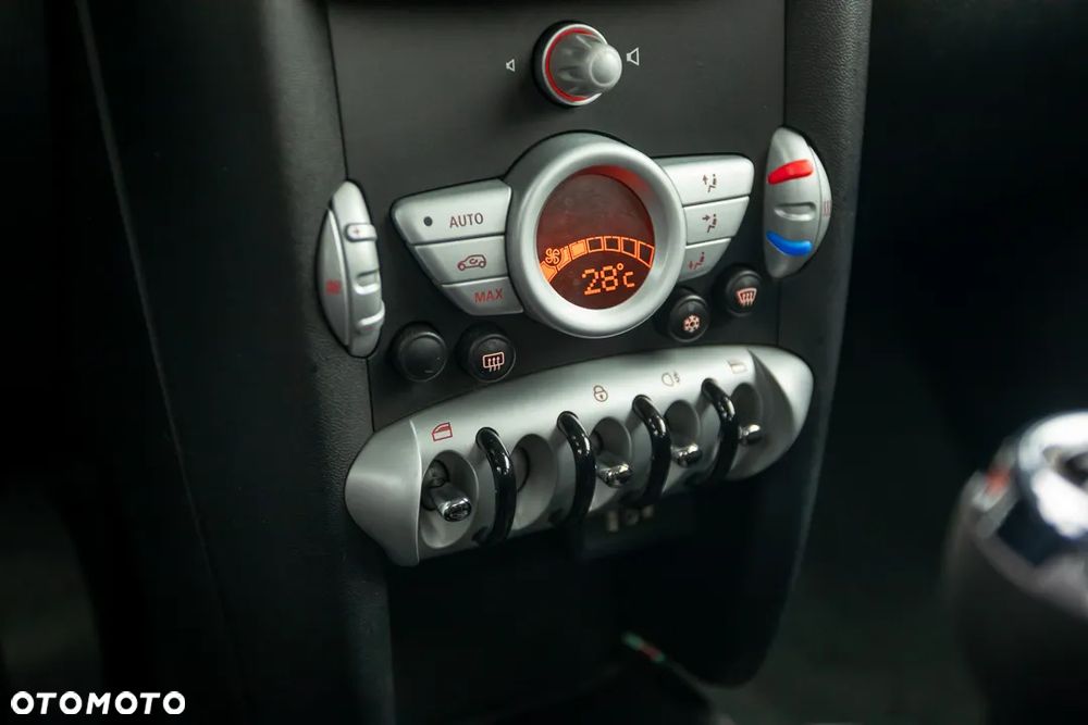 MINI ONE Standard - 27