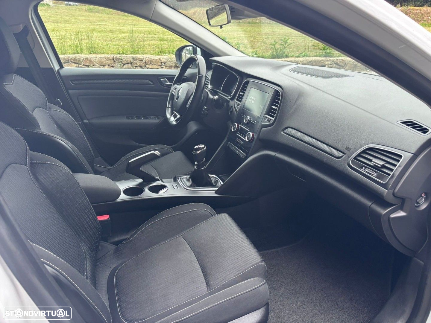 Renault Mégane 1.5 dCi Dynamique S SS - 8