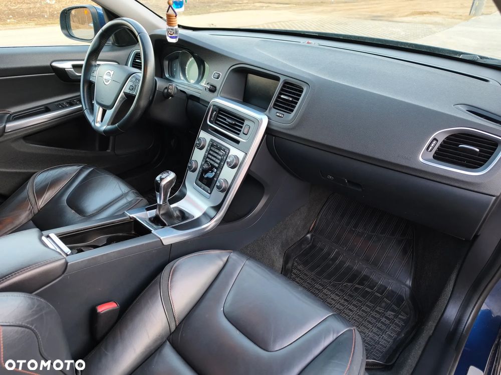 Volvo V60 D2 Drive-E Ocean Race - 22