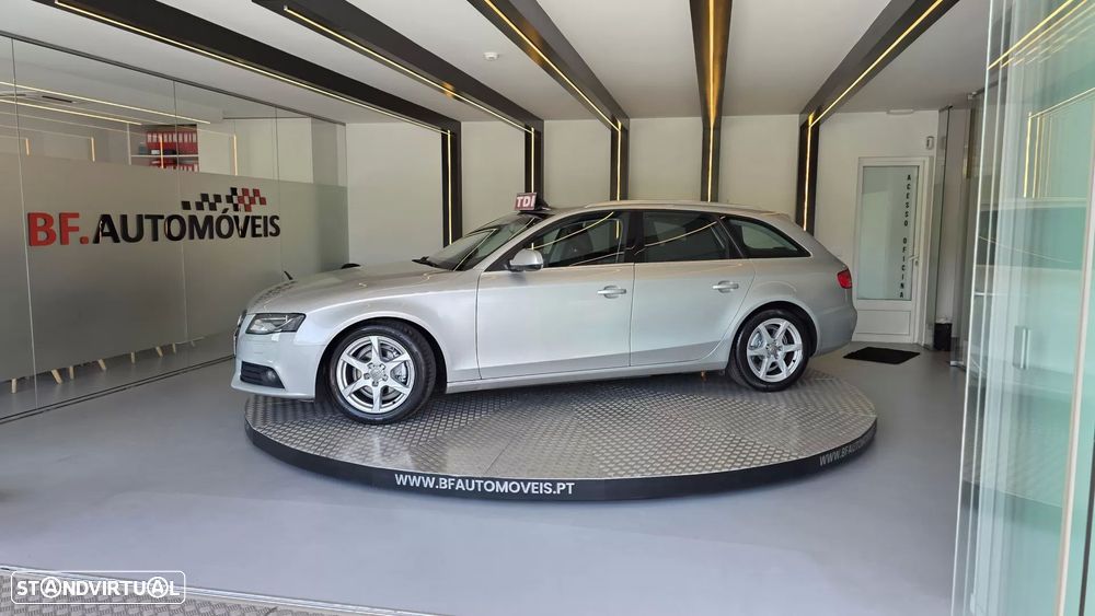 Audi A4 Avant 2.0 TDI Sport - 13