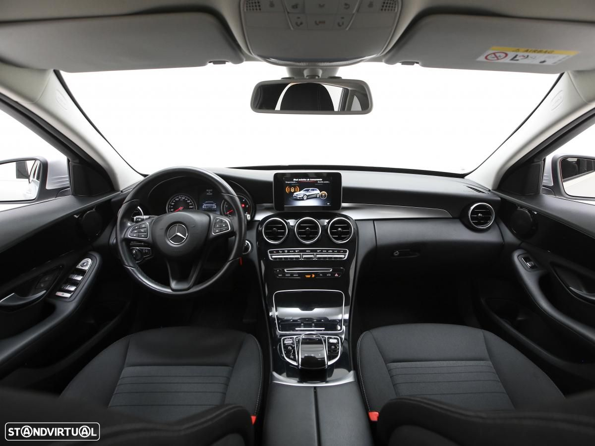 Mercedes-Benz C 200 - 6