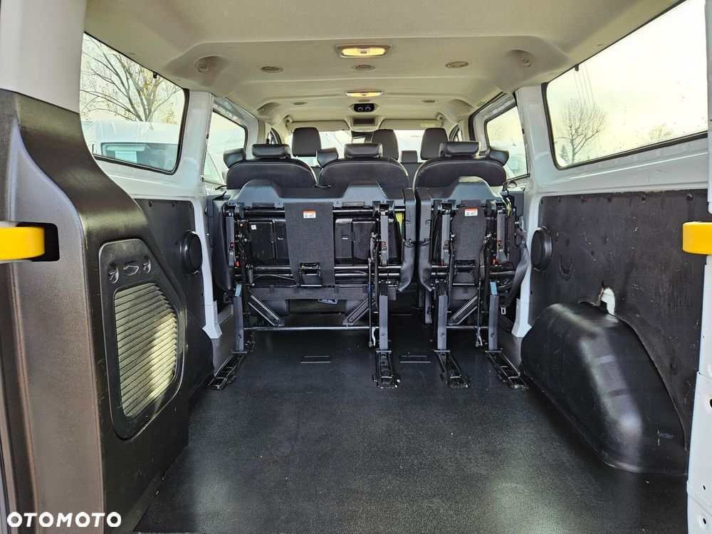 Ford Transit Custom - 17