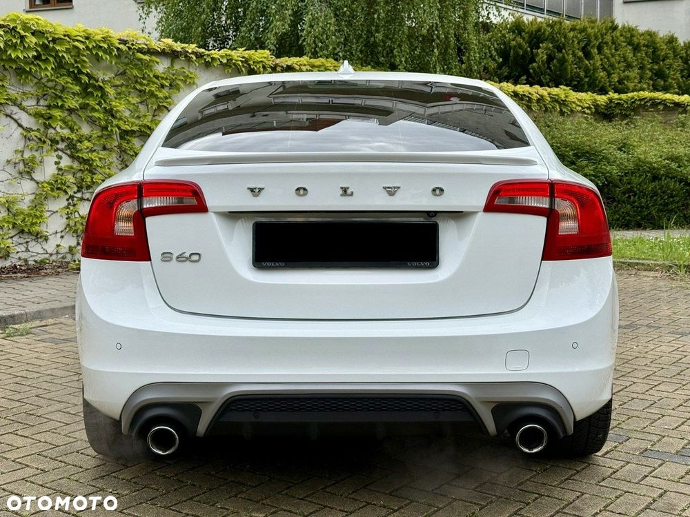 Volvo S60 - 17