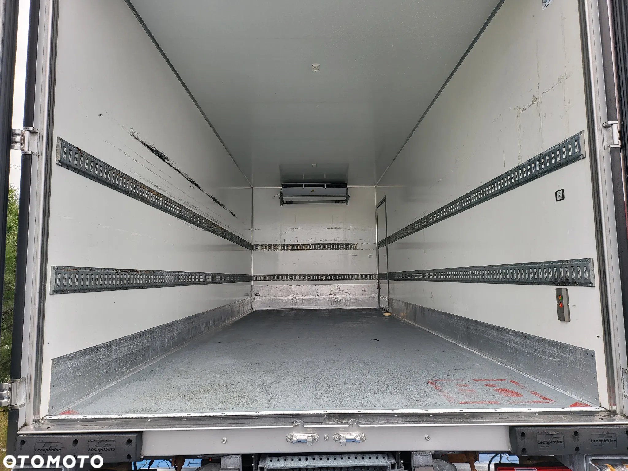 DAF FL 250 - 8