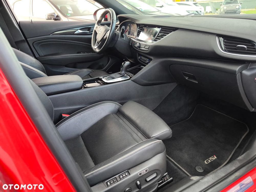 Opel Insignia 2.0 BiTurbo 4x4 GSI - 17