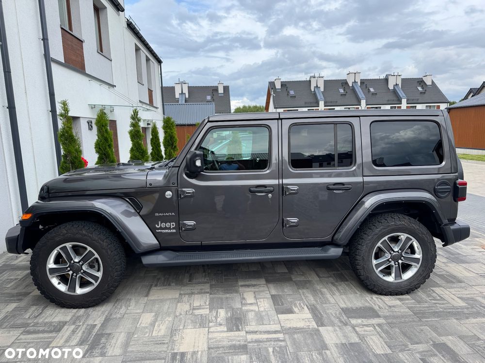 Jeep Wrangler Unlimited GME 2.0 Turbo Sahara - 2