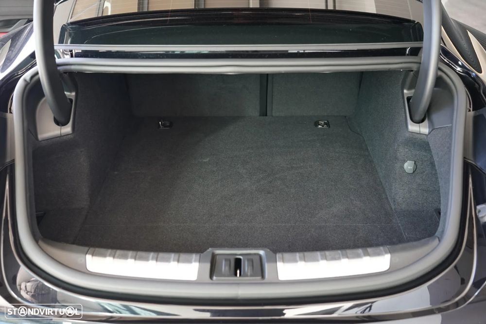 Porsche Taycan Turbo - 6