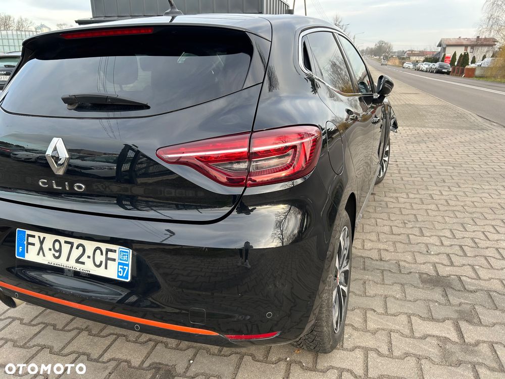 Renault Clio - 33
