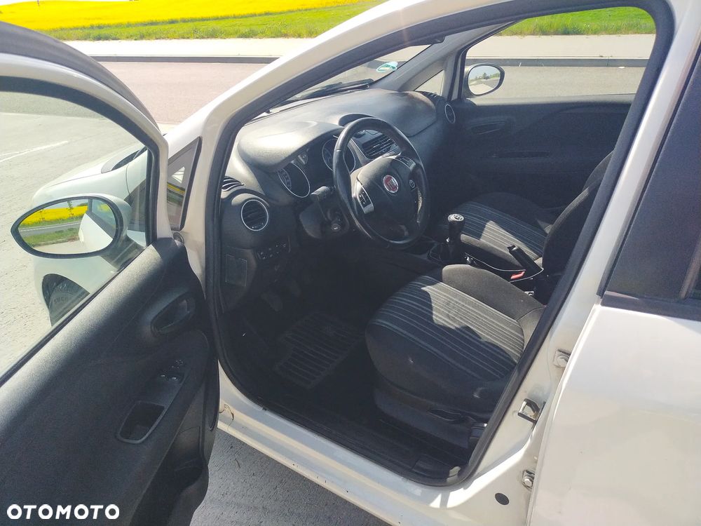 Fiat Punto - 2