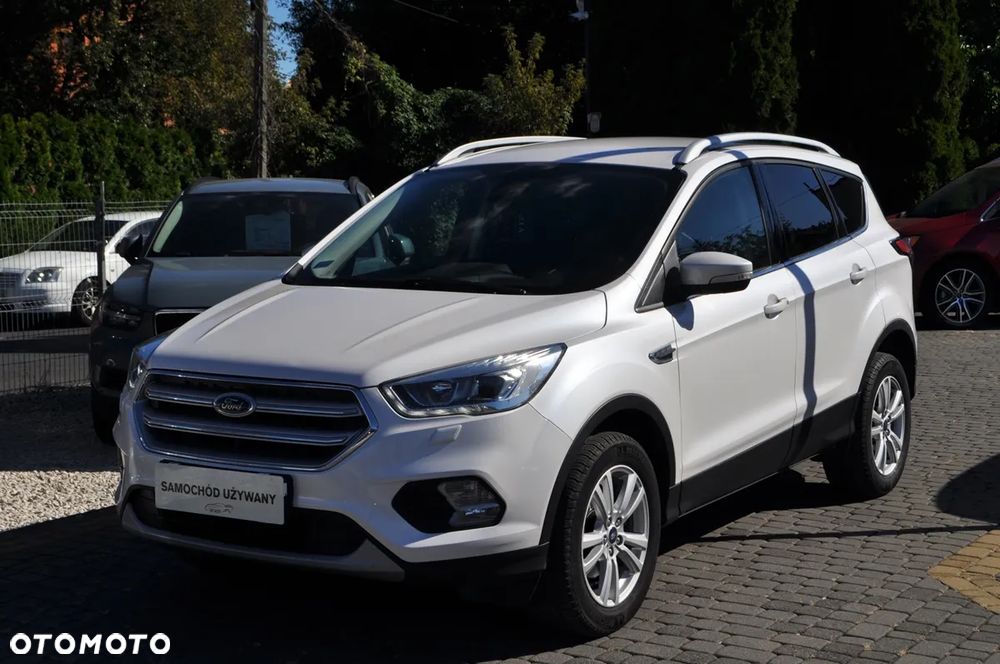 Ford Kuga 1.5 EcoBoost FWD Edition ASS GPF - 4