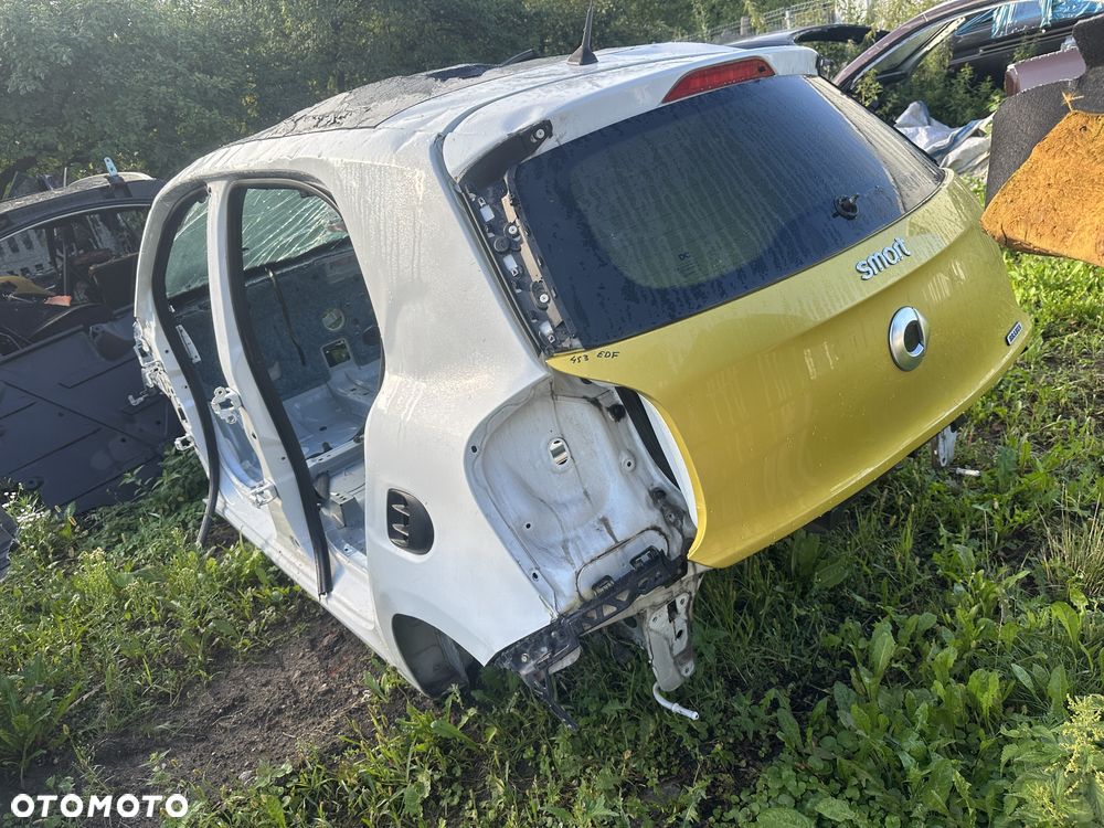 Smart forfour 1,1 benzyna z 2017r  karoseria  dokumenty PL - 1
