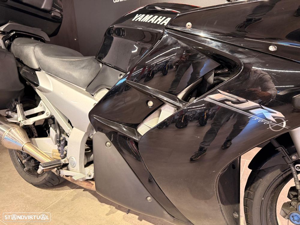 Yamaha FJR - 3
