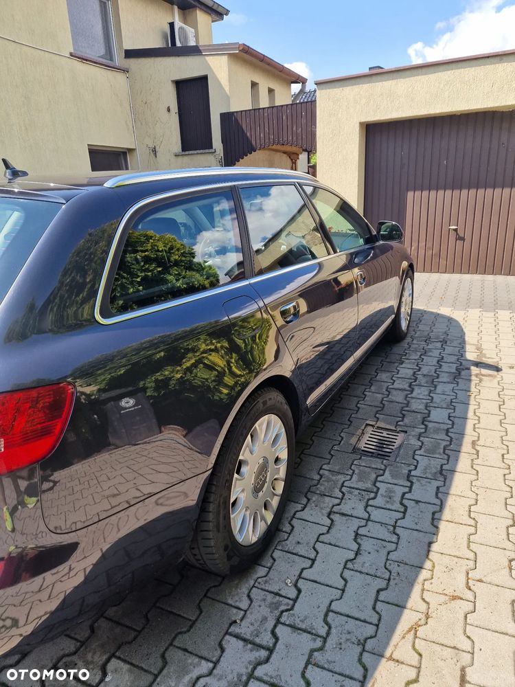 Audi A6 Avant 2.0 TDI - 11
