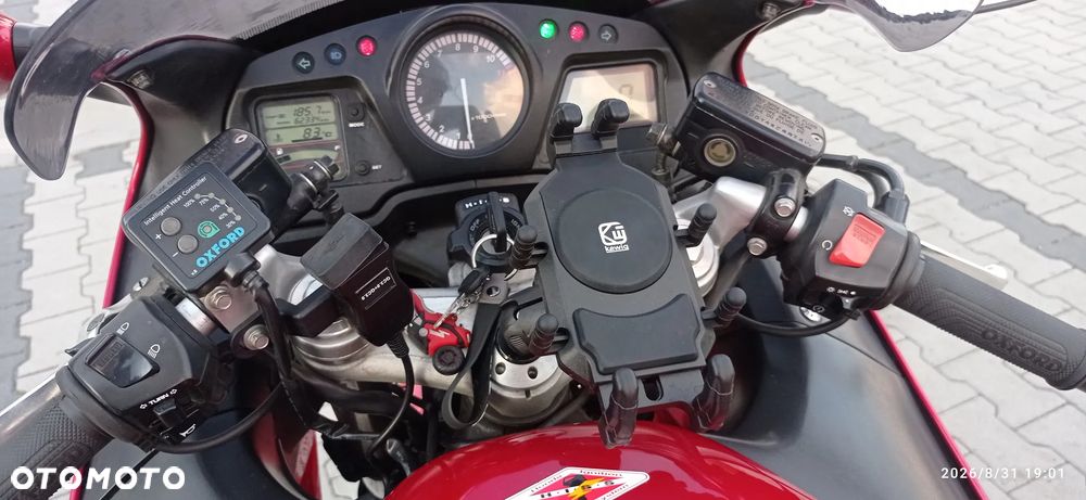 Honda CBR - 7