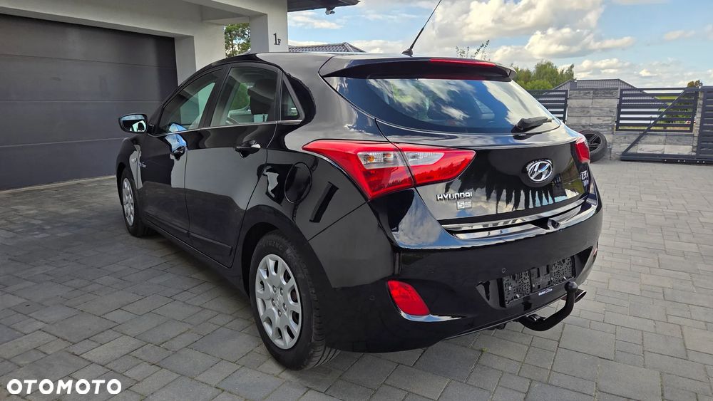 Hyundai i30 blue 1.6 GDI Trend - 39