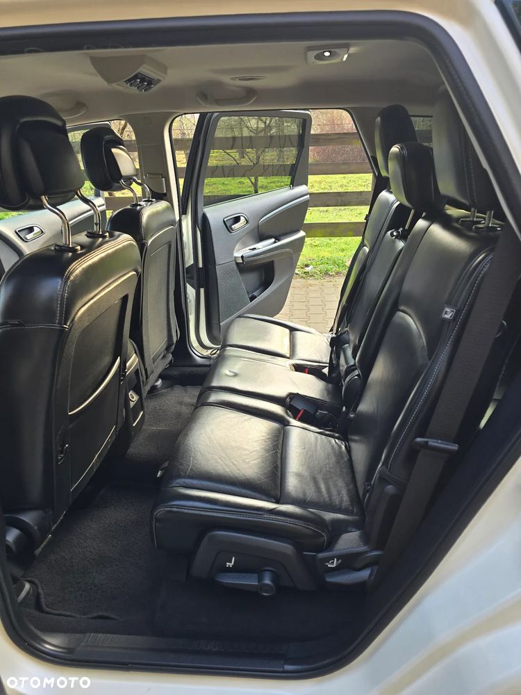 Fiat Freemont 2.0 Multijet 16V DPF Automatik Allrad Black Code - 26