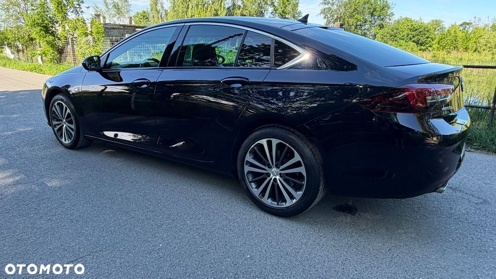 Opel Insignia 1.6 T Innovation S&S - 18