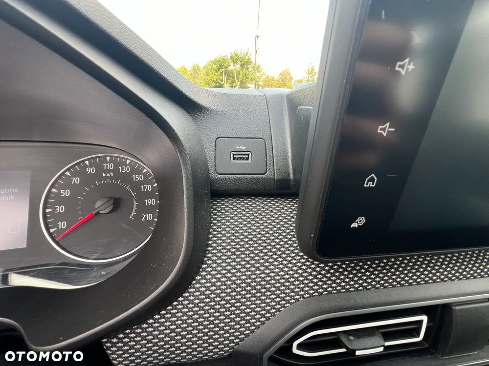 Dacia Sandero - 21