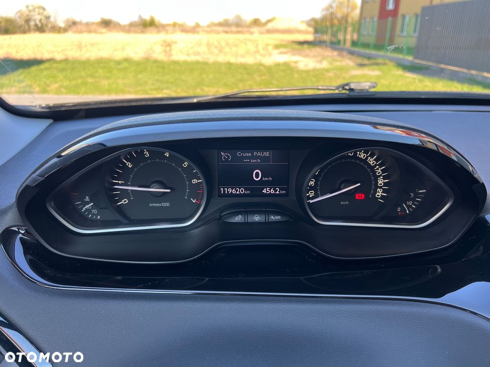 Peugeot 208 68 VTI Active - 11