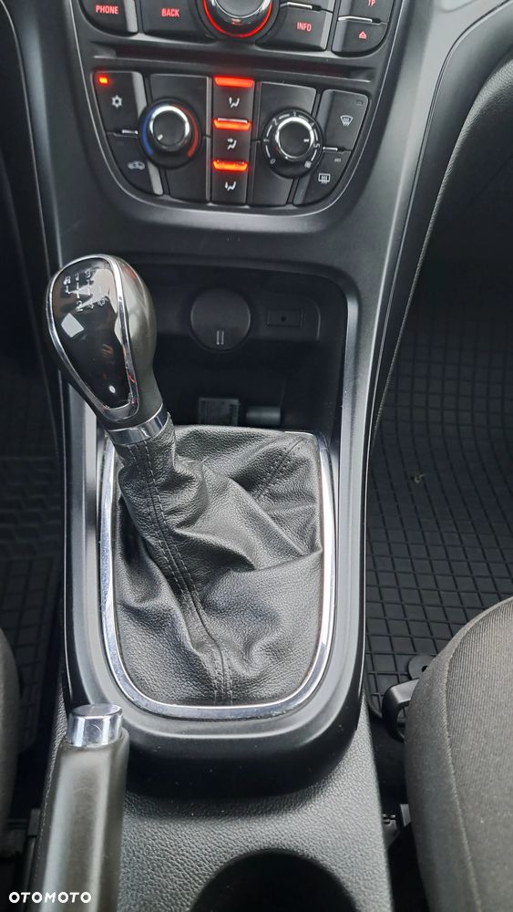 Opel Astra 1.4 T Active - 12