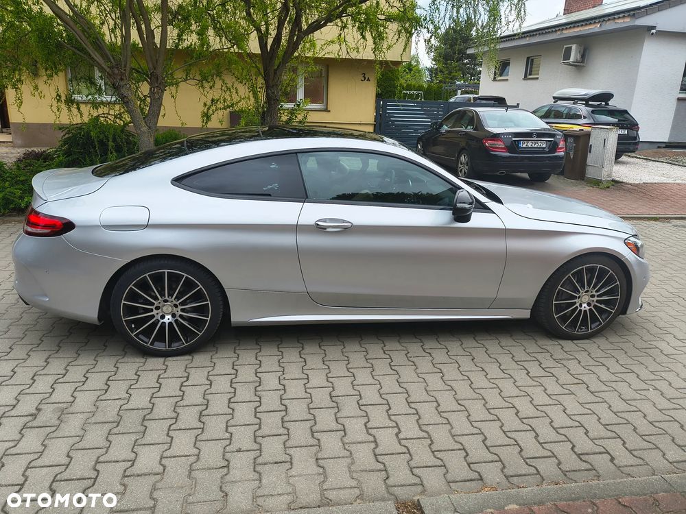 Mercedes-Benz Klasa C 300 7G-TRONIC AMG Line - 2