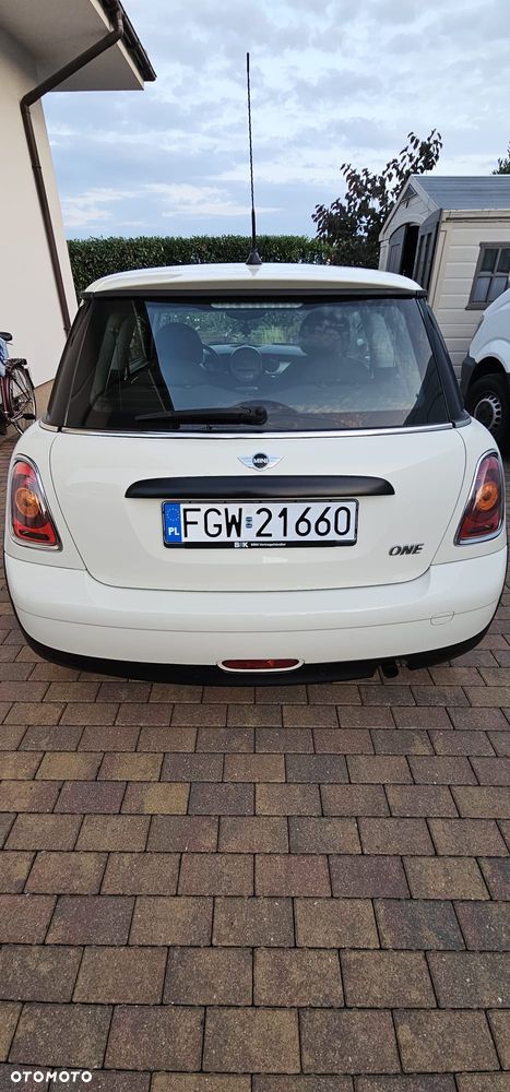 MINI ONE Standard - 5