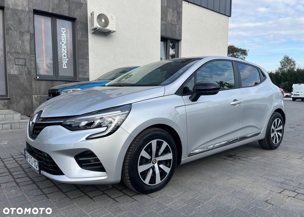 Renault Clio - 1