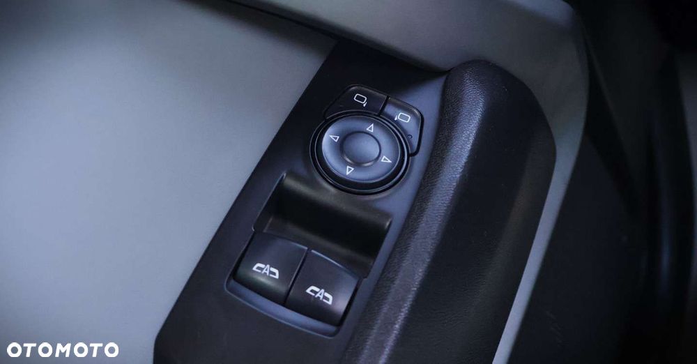 Chevrolet Camaro - 30